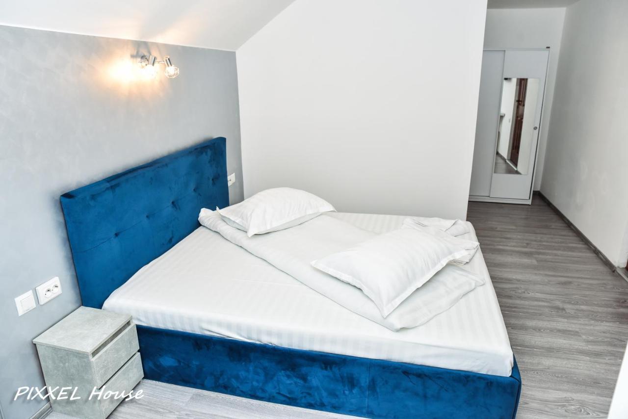 Hotel Pixxel House Moeciu De Sus Exteriér fotografie